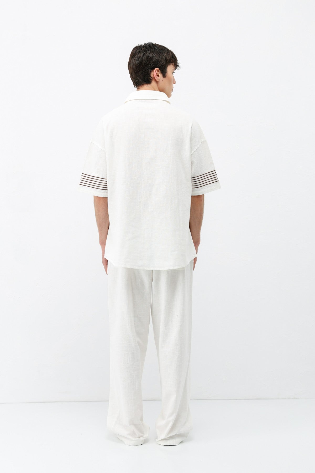 Oversize Çizgi Detaylı Keten Alt Üst Takım