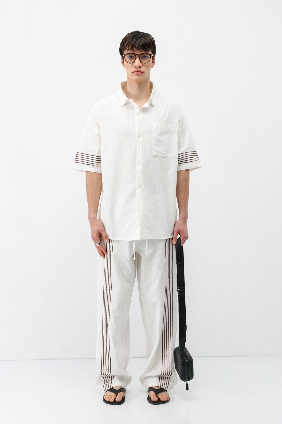 Oversize Çizgi Detaylı Keten Alt Üst Takım