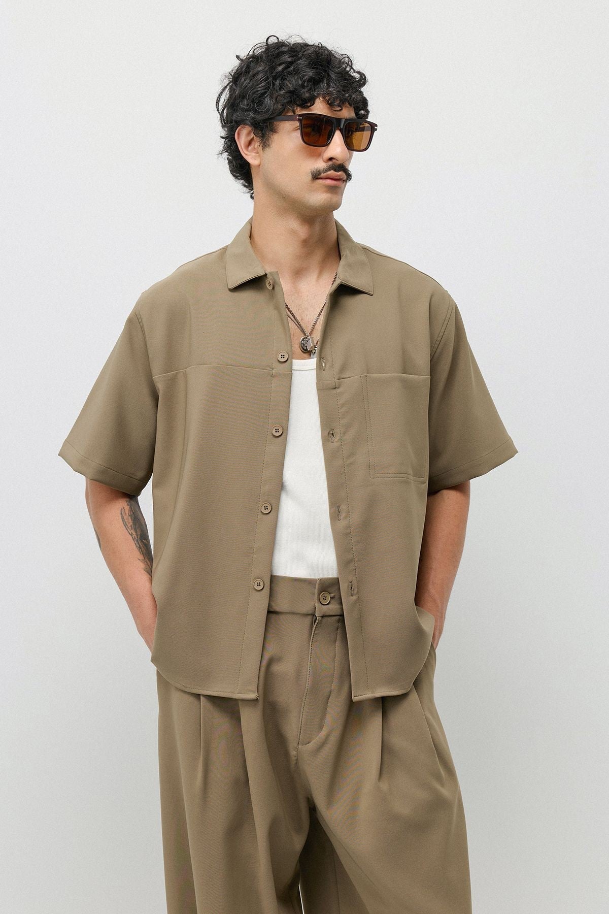Relaxed Fit Oversize Gömlekli Pantolon Takım