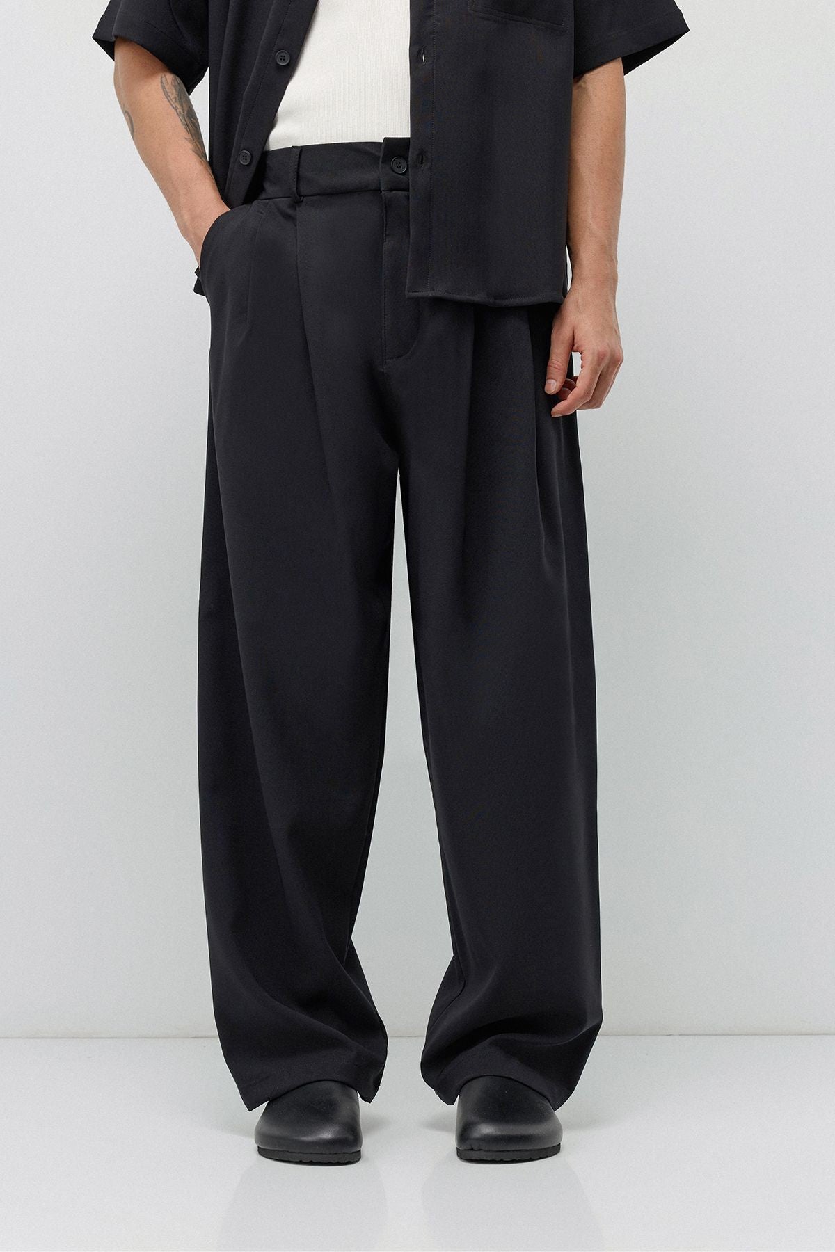 Relaxed Fit Oversize Gömlekli Pantolon Takım