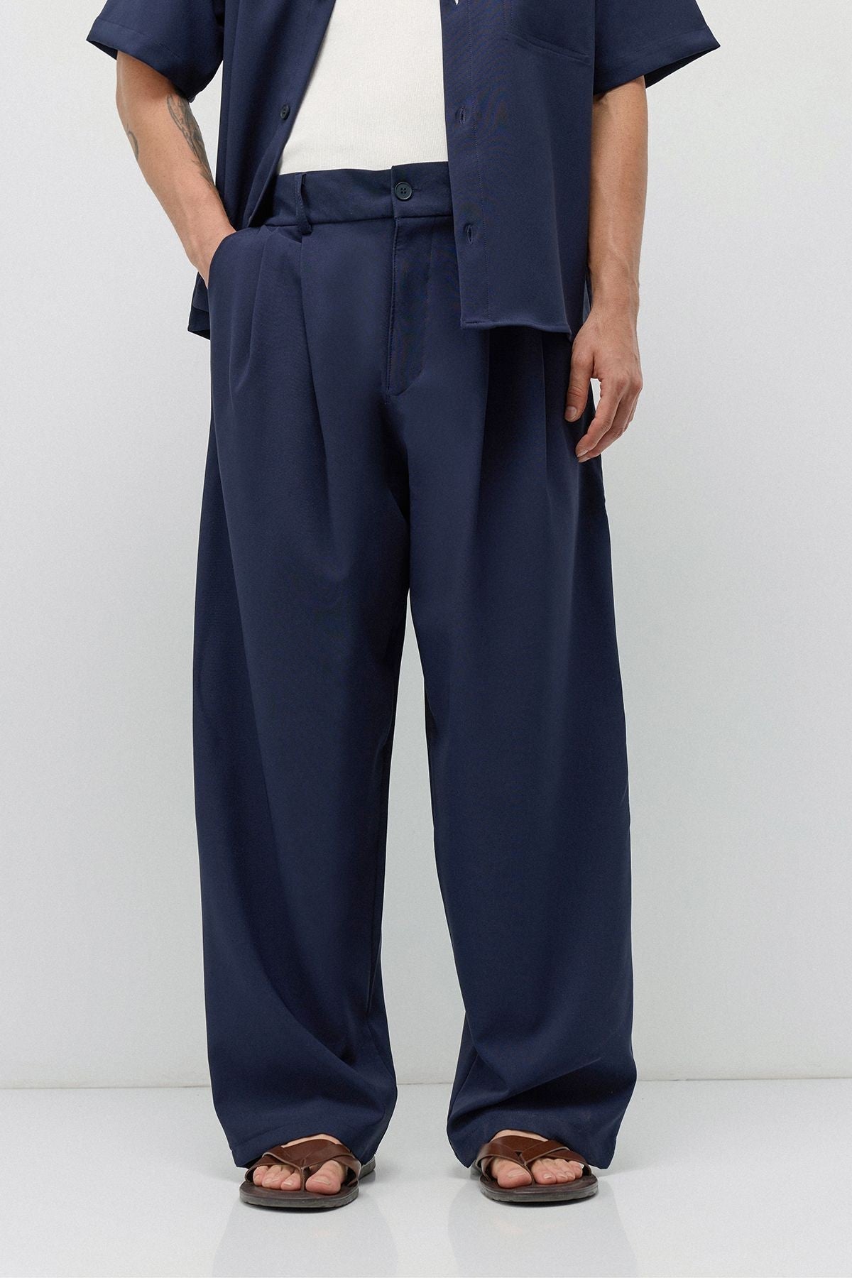 Relaxed Fit Oversize Gömlekli Pantolon Takım